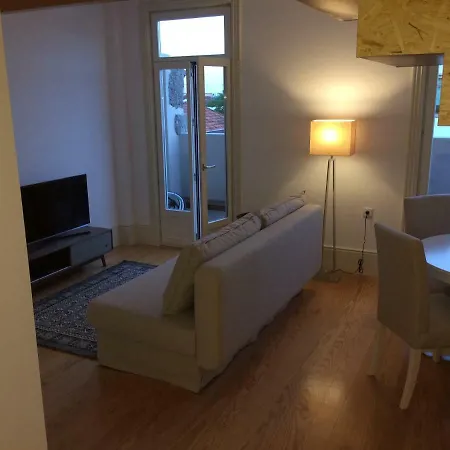 Alive Apartment